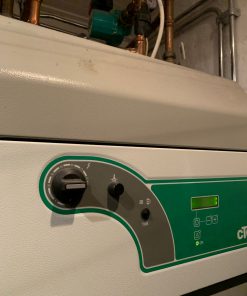 Service av vätska/vattenvärmepump (jord-, mark-, berg-, grundvattenvärme)